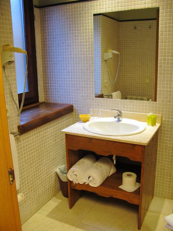 Peira Blanca Hotel Gastronomico Garós 部屋 写真
